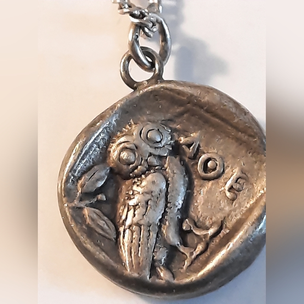 Sterling Silver Coin And Chain - Picture 10 of 15